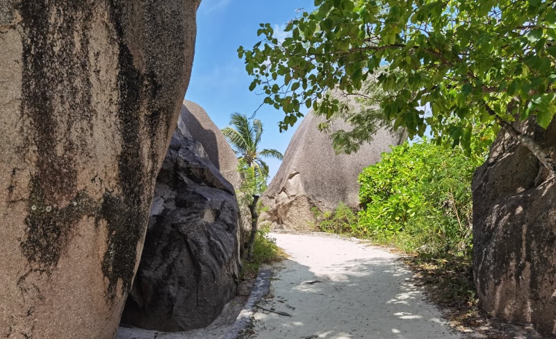 Die Seychellen-Insel La Digue mit dem Fahrrad erkunden 28 La Digue 33 Anse Source dArgent