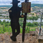 Wandern auf dem Fränkischen Rotwein-Wanderweg in Churfranken 16 Fraenkischer Rotweinwanderweg 143 Kunst